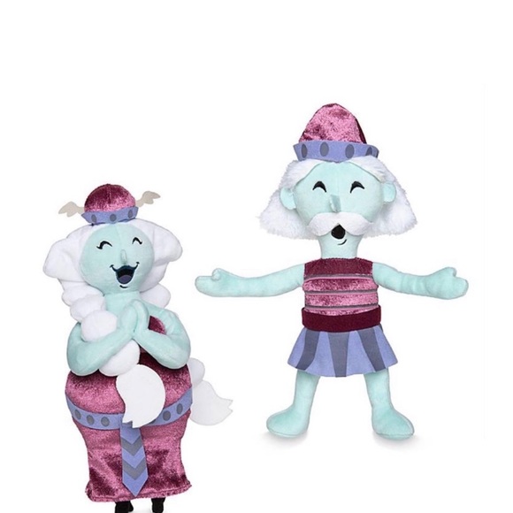 Disney Haunted Mansion Collectible
Glow in Dark - Picture 4 of 7